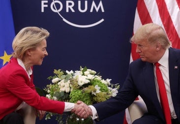 Von der Leyen afirma que la Unión Europa está «lista» para un acuerdo comercial con EE.UU.