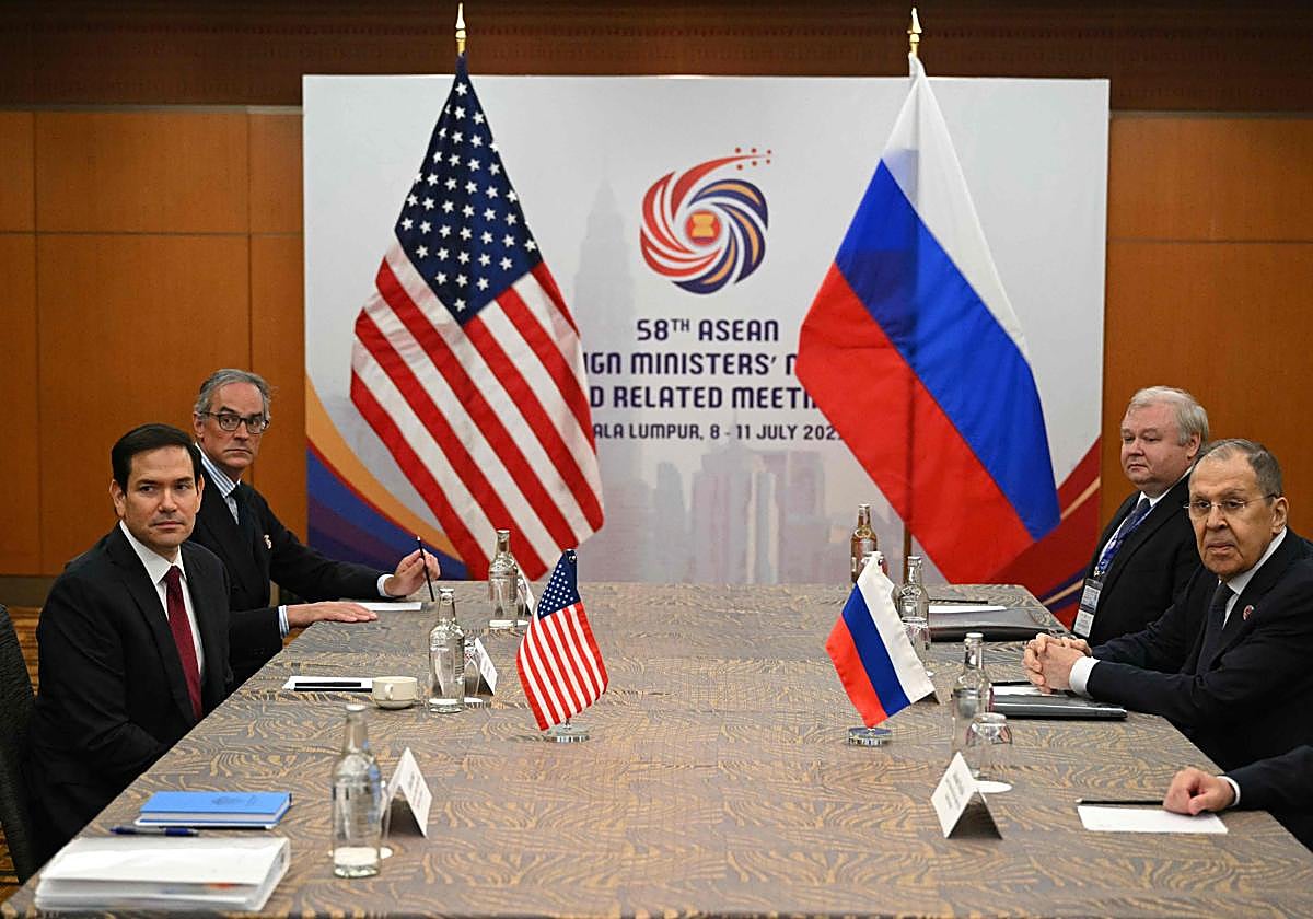 Las delegaciones rusa y estadounidense se reúnen en Kuala Lumpur