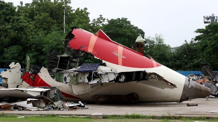 Un informe preliminar señala las causas del accidente de Air India en el que murieron 260 personas