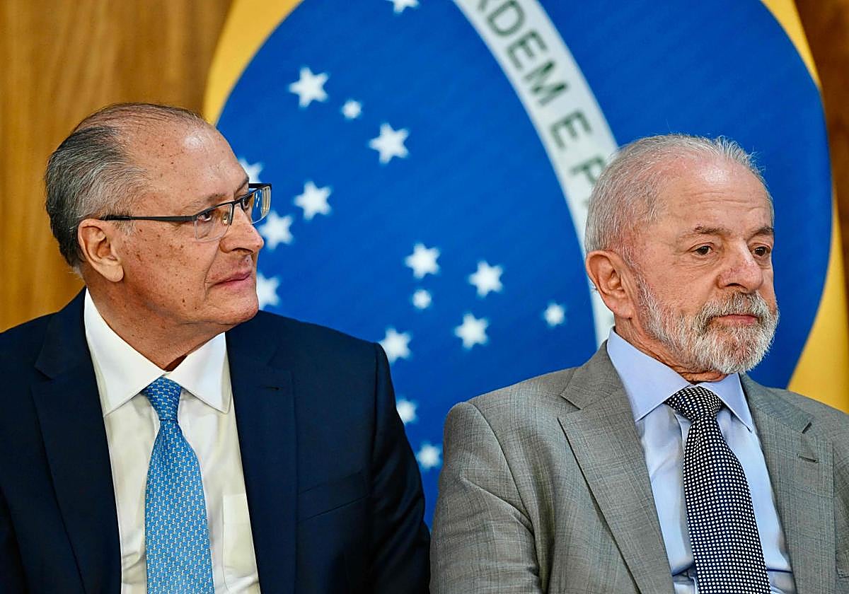 El presidente Lula instruye al ministro brasileño de Industria y Comercio, Geraldo Alckmin, que forme una comisión con los sectores más afectados por los aranceles impuestos por Trump