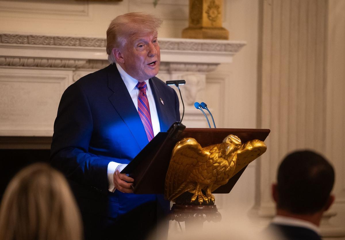 Trump ha mantenido su agenda pese a la presión. En la imagen, esta semana en un acto en la Casa Blanca