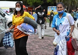 Los combates fronterizos entre Tailandia y Camboya dejan ya 16 muertos y 135.000 desplazados