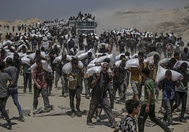 La ayuda vuelve por fin a Gaza tras la indignación por la hambruna