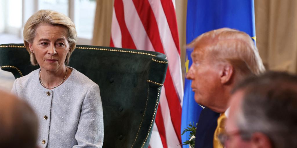 La Comisión Europea se defiende de las críticas por el acuerdo con Trump: «Es mil veces mejor que una guerra comercial»