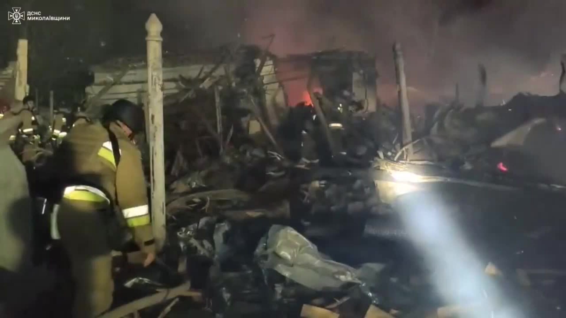 Un ataque ruso con misiles destruye varios edificios y deja siete heridos en la ciudad ucraniana de Mykolaiv