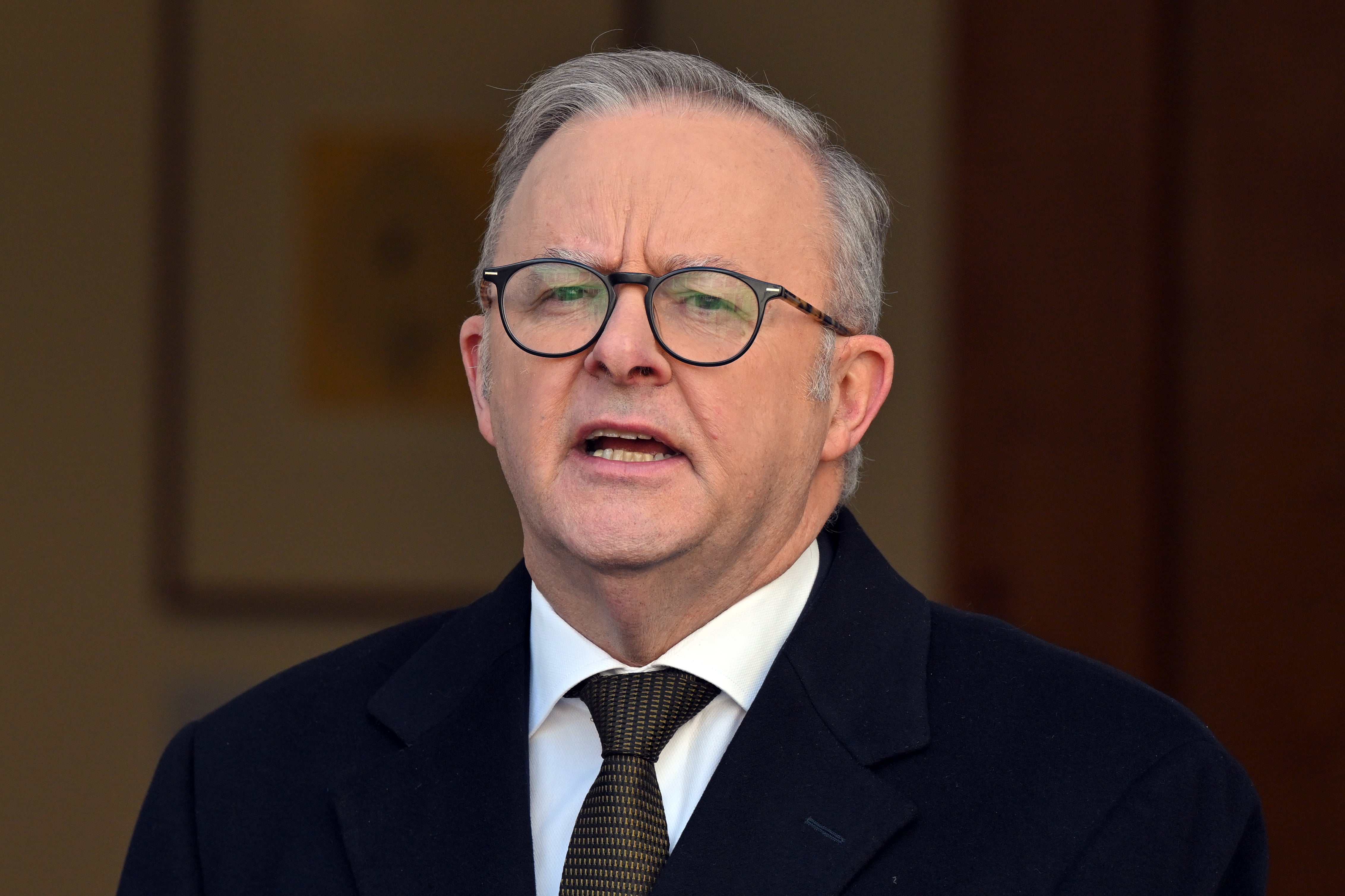 El primer ministro de Australia Anthony Albanese durante una rueda de prensa