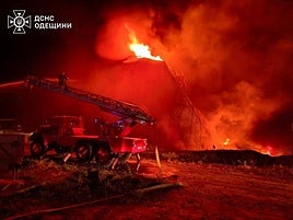 Rusia ataca de nuevo a Ucrania en una ofensiva nocturna que destruye varias infraestructuras y deja 15 heridos