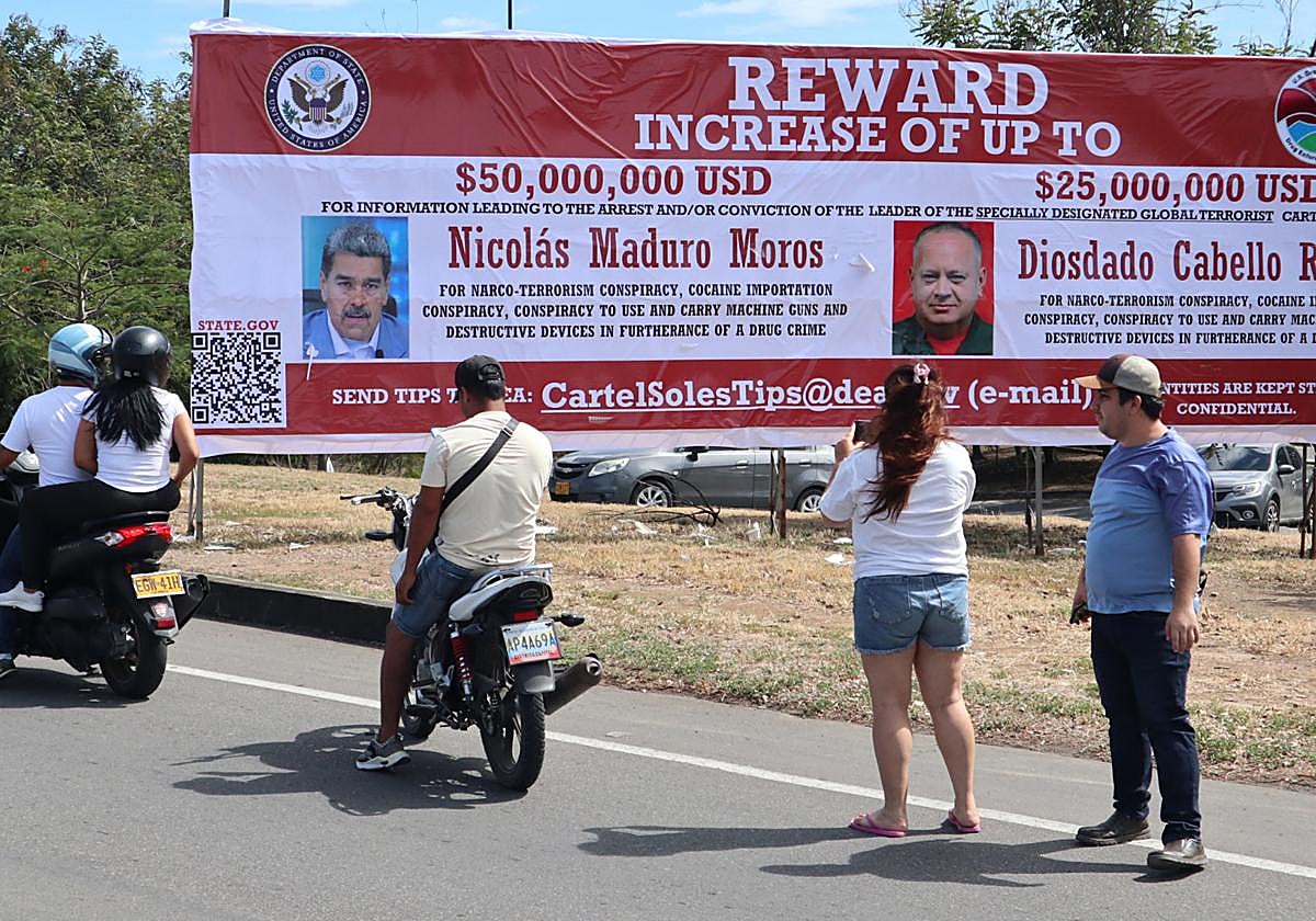 La valla instalada en la forntera entre Colombia y Venezuela