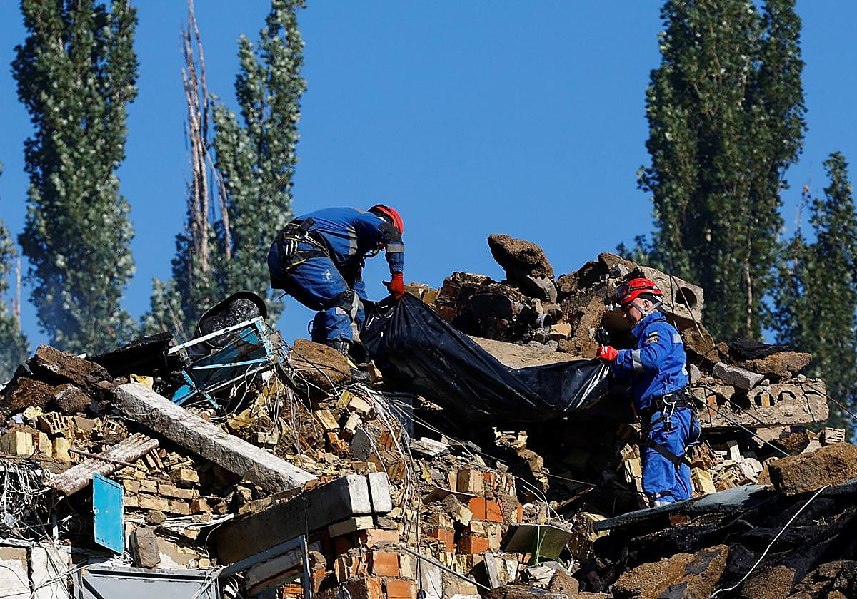 Rusia golpea a la UE en Kiev en pleno debate sobre el envío de tropas a Ucrania