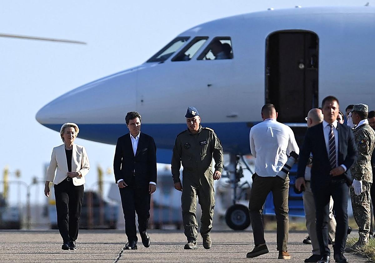 La presidenta de la Comisión Europea, Ursula von der Leyen, en Rumanía