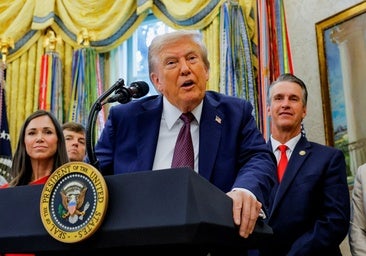Trump anuncia un ataque contra un barco venezolano en medio de un despliegue naval sin precedentes en el Caribe