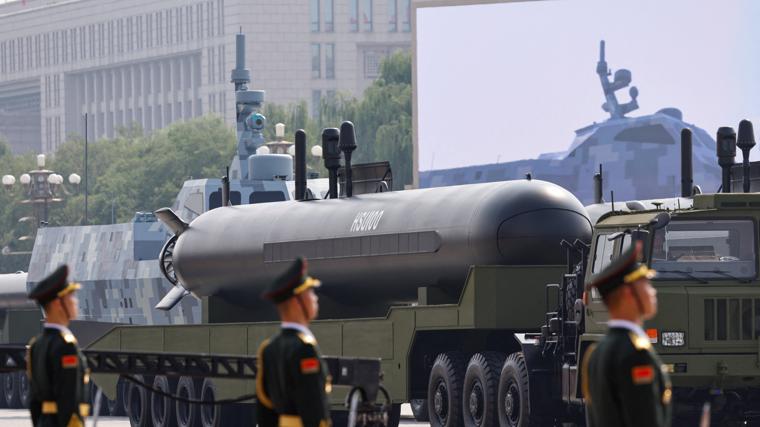 Vehículo submarino no tripulado HSU100