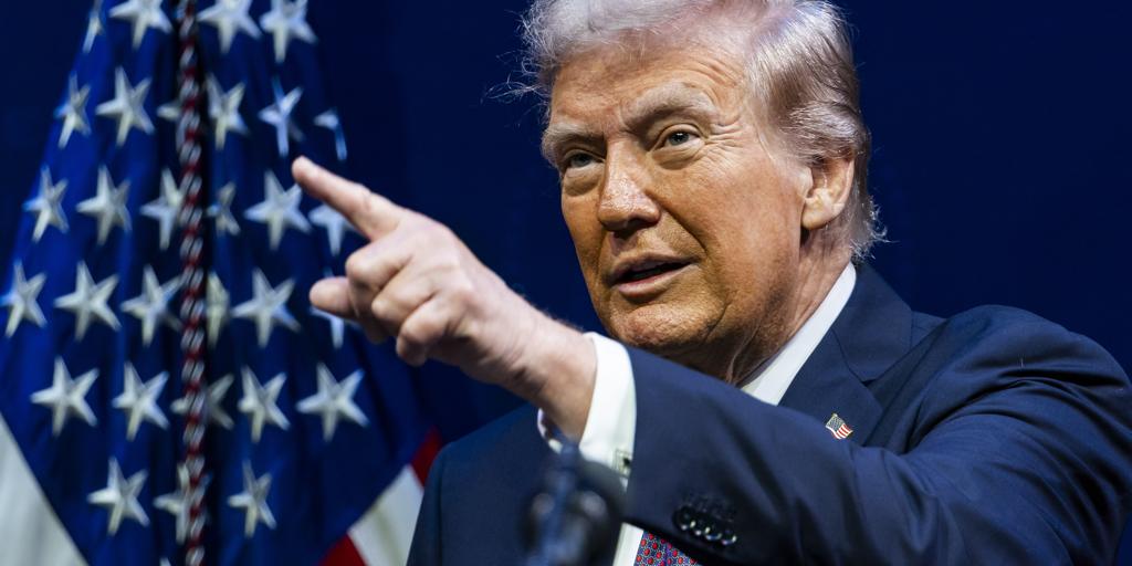 Un tribunal de EE.UU. confirma que Trump deberá pagar 83 millones de dólares a la escritora Jean Carroll por difamación