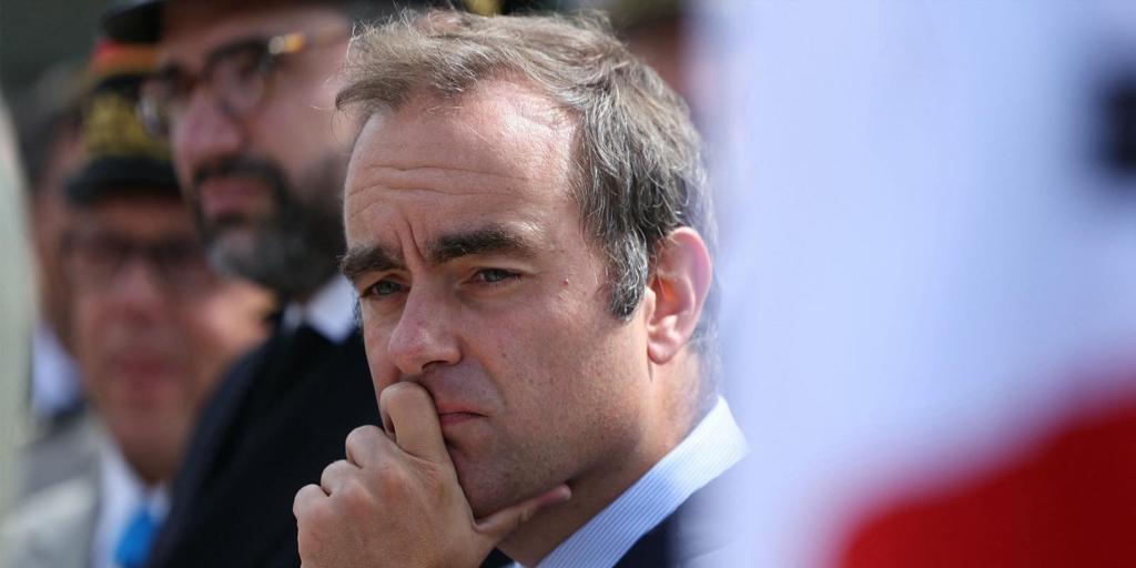 Macron elige a Sébastien Lecornu como nuevo primer ministro de Francia