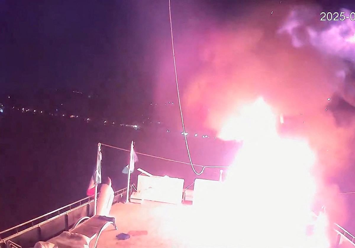 La flotilla con ayuda para Gaza dice que otro de sus barcos fue atacado con un dron