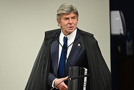 Bolsonaro recibe un voto de absolución que sacude su juicio por intento de golpe de Estado