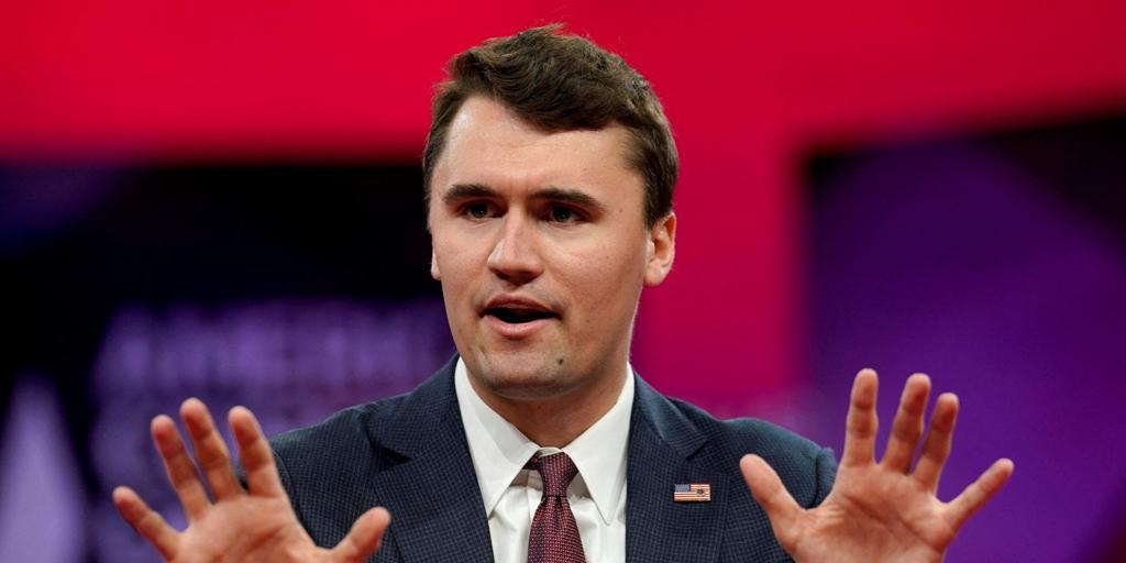 El FBI investiga el asesinato de Charlie Kirk tras liberar al primer sospechoso detenido en Utah