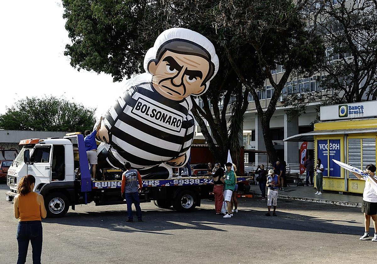 Alessia Lanza NudeUndress AI