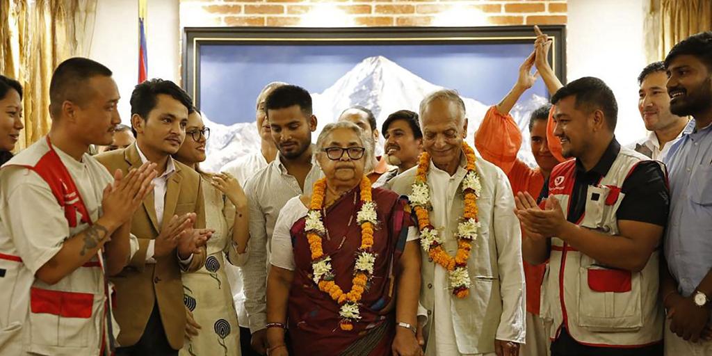 La expresidenta del Tribunal Supremo de Nepal jura como primera ministra tras la aprobación de la 'Generación Z'