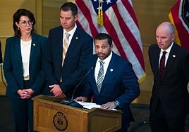 La investigación del asesinato de Charlie Kirk aviva las críticas contra el director del FBI