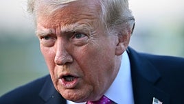 Trump no descarta nuevos ataques en Venezuela y acusa a Maduro de robarse las elecciones