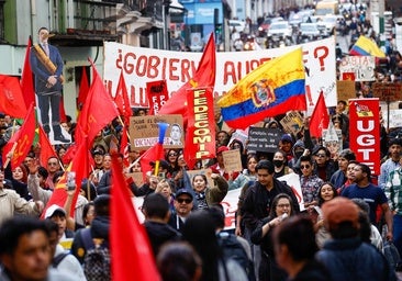 Indígenas de Ecuador inician un paro indefinido por la retirada del subsidio al diésel