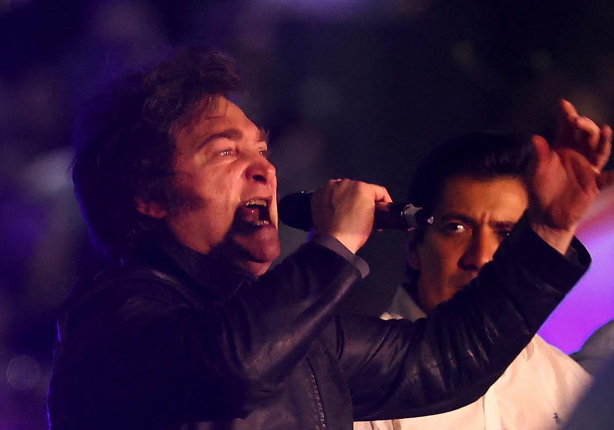 Milei realiza un mitin de campaña en Córdoba