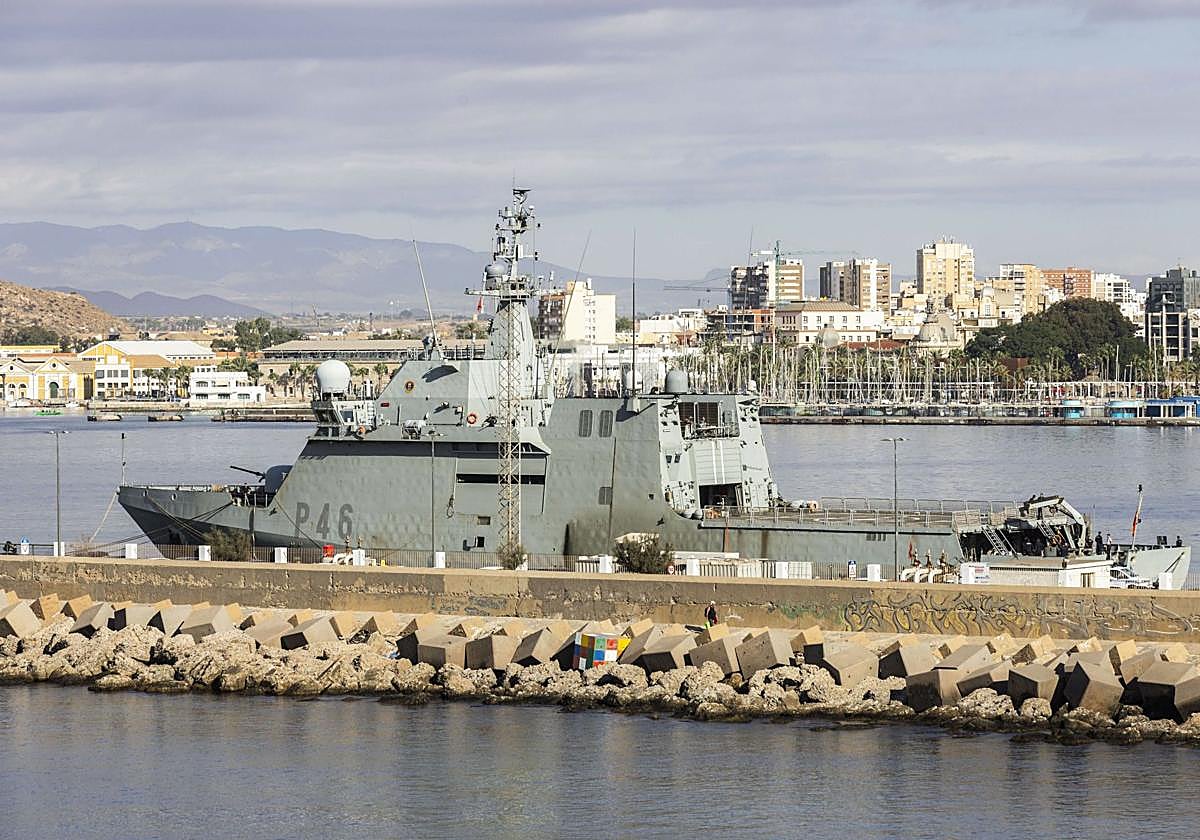 El buque de acción marítima Furor enviado por España para asistir a la Flotilla