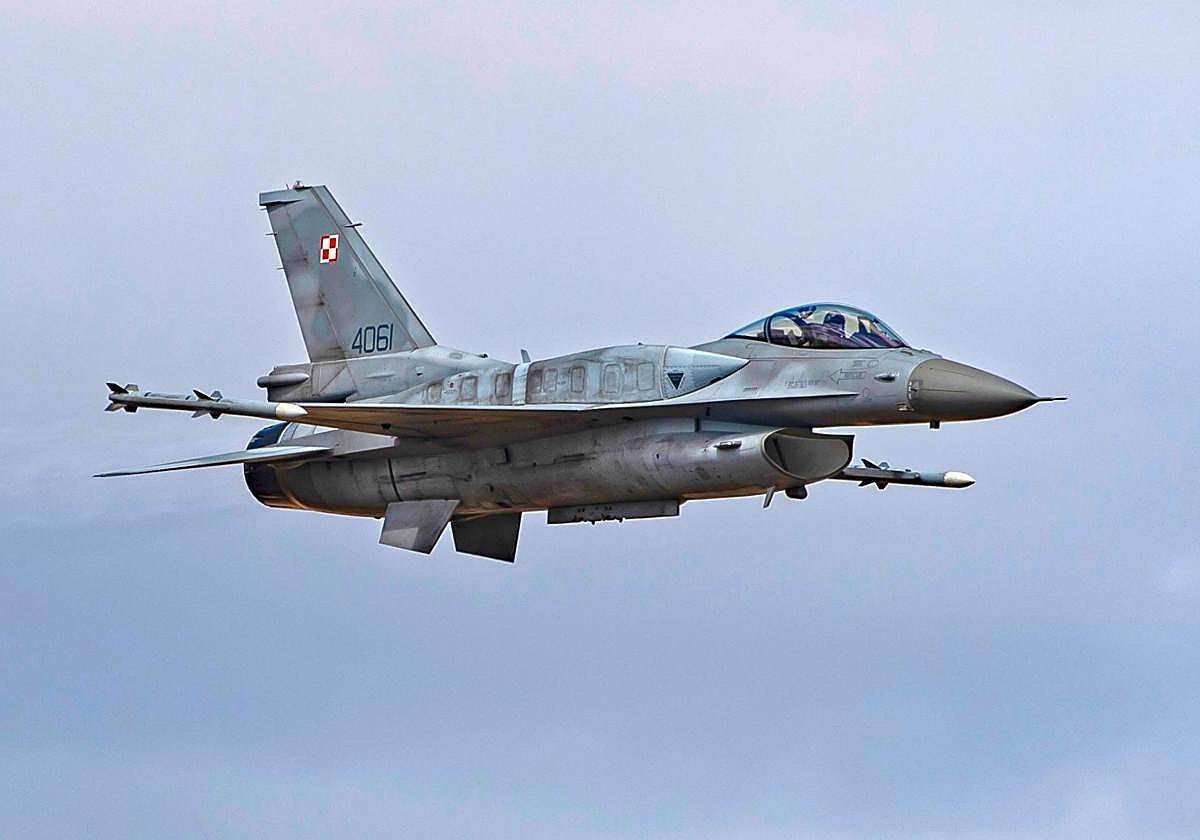 F-16 polaco.