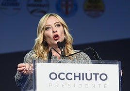 El centroderecha arrasa en Calabria: la hegemonía de Meloni se consolida y deja a la izquierda a 17 puntos