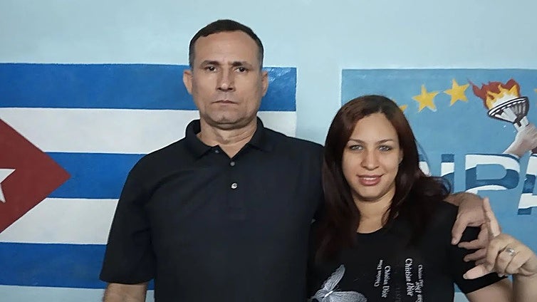 El régimen cubano castiga al opositor Ferrer por filtrar la negociación para que se exilie de la isla