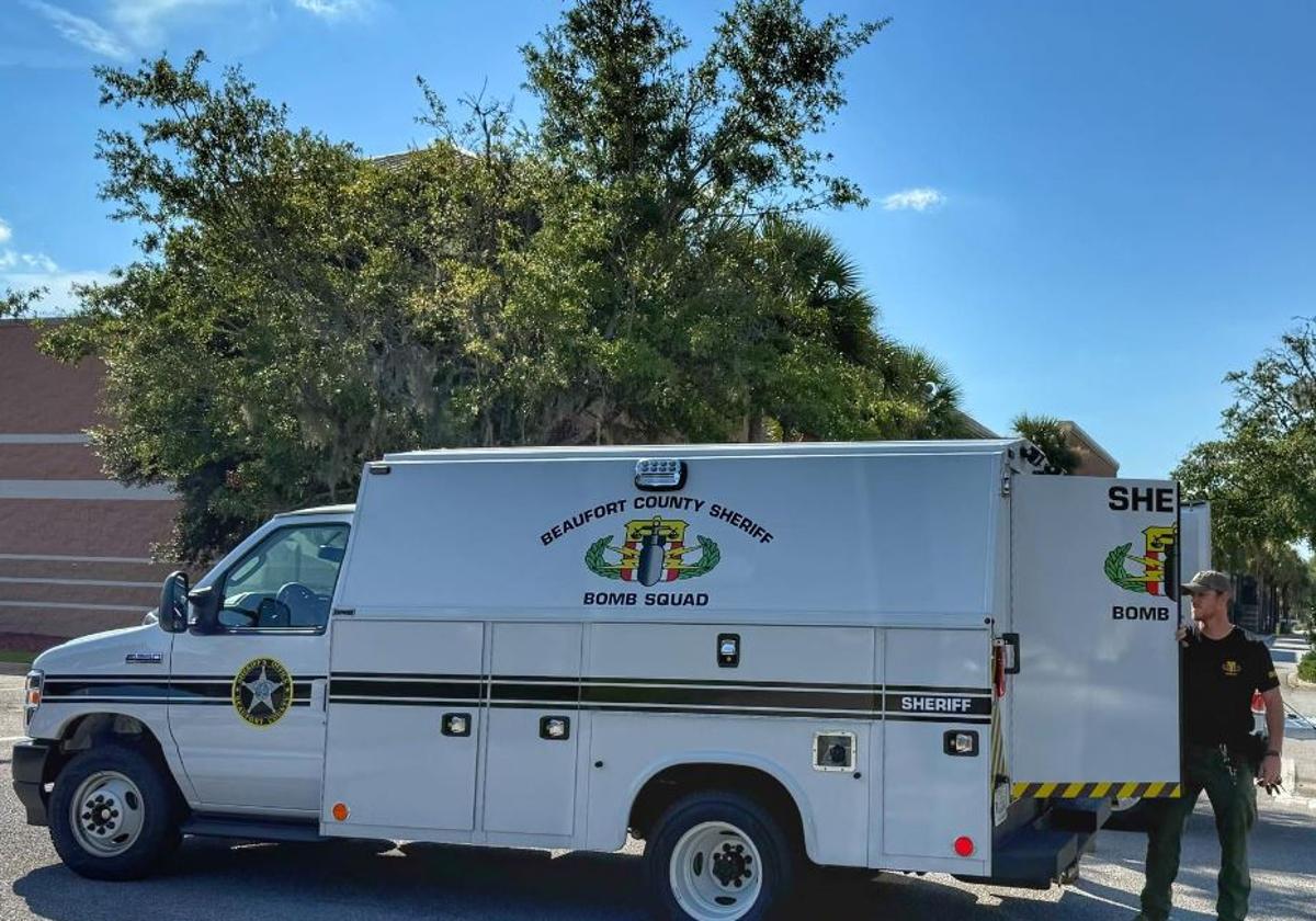 Un vehículo del condado de Beaufort