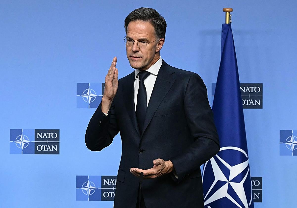 El secretario general de la OTAN, Mark Rutte, comparece ante los medios