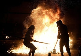 Al menos un muerto y más de cien heridos, de ellos 80 policías, durante una manifestación en Lima