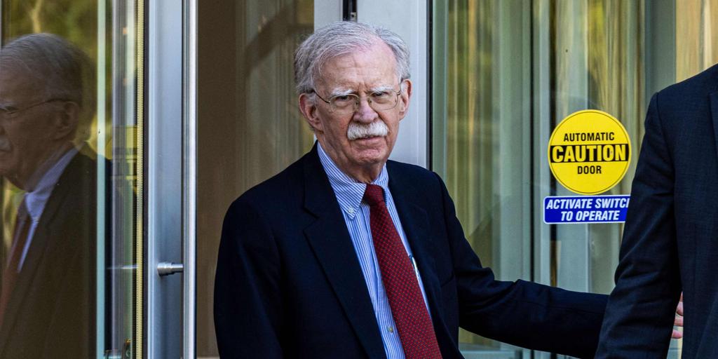 El exasesor de Trump John Bolton se declara no culpable de divulgar información clasificada
