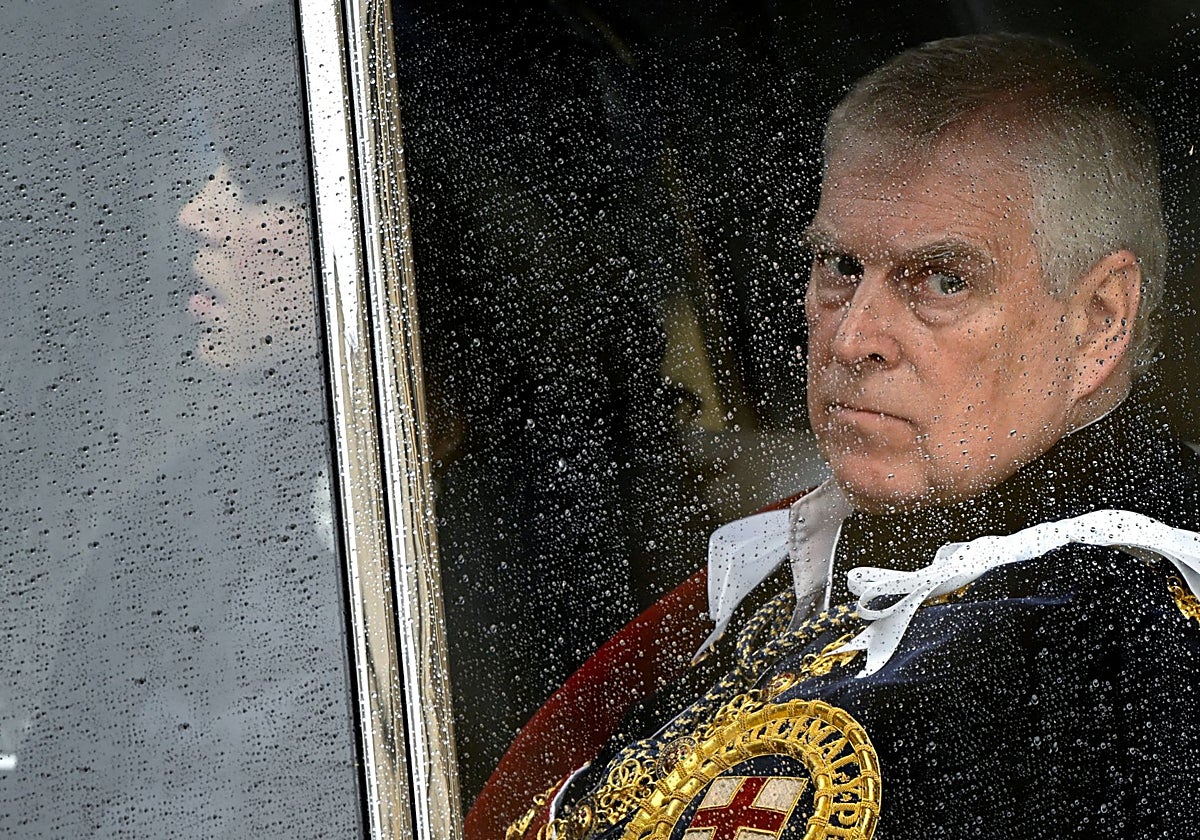 «Niego rotundamente las acusaciones en mi contra», expresa el Príncipe Andrés en su comunicado