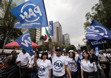 La oposición mexicana se fragmenta frente a la hegemonía de Sheinbaum