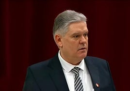 El exministro de Economía purgado por el régimen cubano no reconocerá los cargos y pide un juicio público