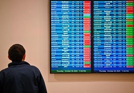 EE.UU. cancelará cientos de vuelos a partir de este viernes por el cierre del Gobierno