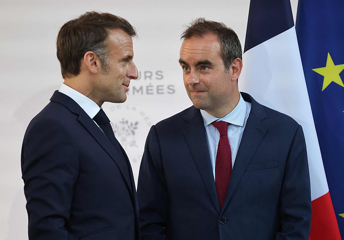 El presidente de Francia, Emmanuel Macron, junto a su primer ministro, Sébastien Lecornu