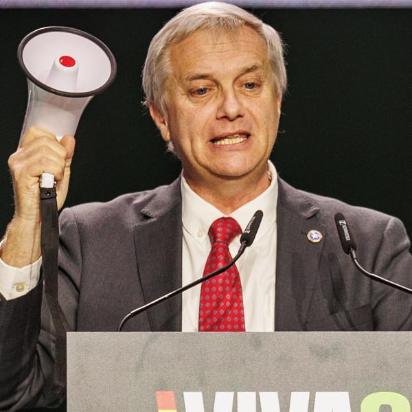 José Antonio Kast: «Los inmigrantes ilegales tienen la opción de marcharse ya de Chile»