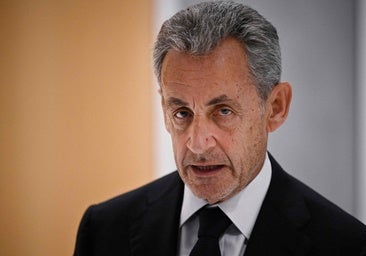 La Fiscalía de Francia pide que Sarkozy sea puesto en libertad bajo medidas de control judicial