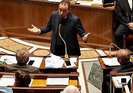 La Asamblea Nacional francesa aprueba la suspensión de la reforma de las pensiones