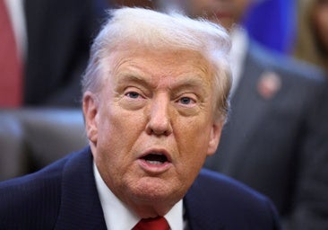 Los republicanos difunden 23.000 archivos tras la filtración demócrata que salpica a Trump