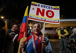 Daniel Noboa remodela su Gobierno tras el revés en el referéndum