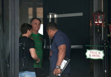 El juez envía a prisión a Bolsonaro tras intentar quitarse la tobillera electrónica en su domicilio