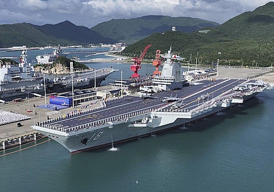El portaviones Fujian reafirma el auge naval de China para desafiar a Estados Unidos en el Pacífico