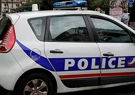 Más de 240 mujeres acusan a un ex alto funcionario del Ministerio de Cultura francés de drogarlas durante entrevistas de trabajo