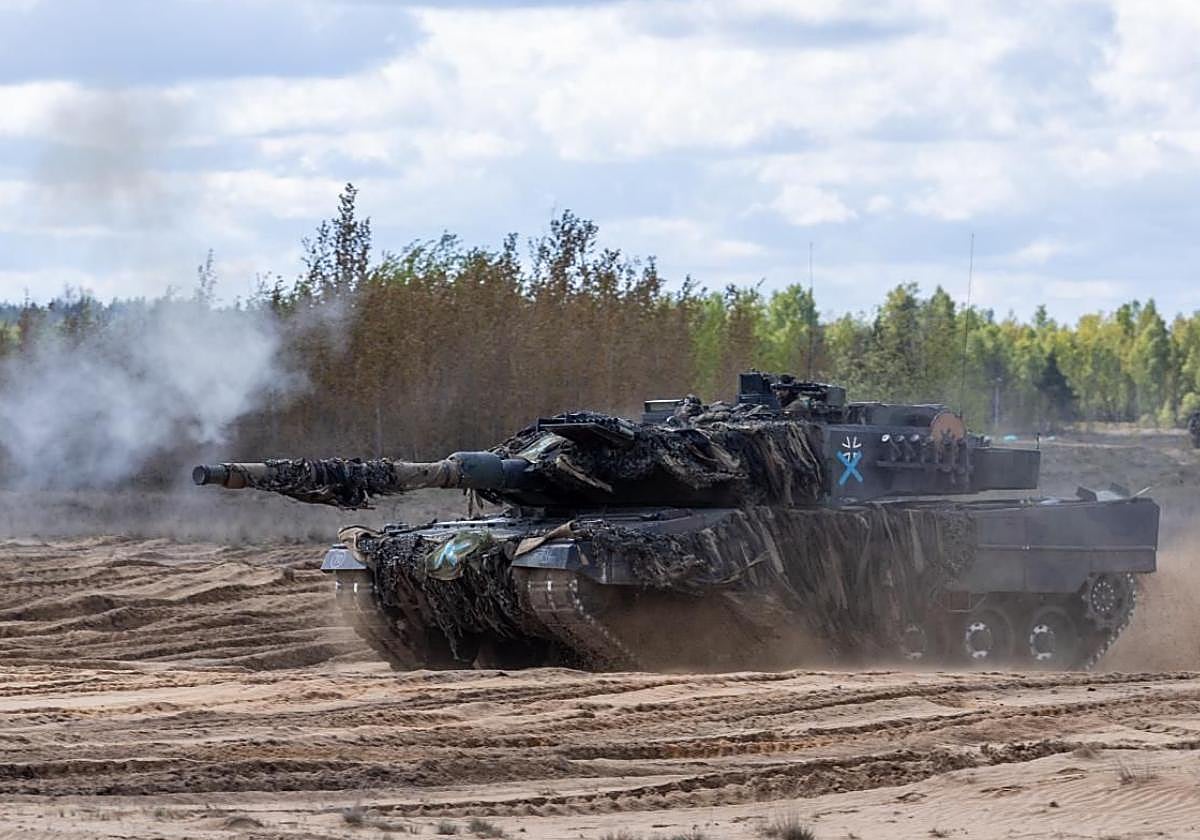 Un tanque alemán Leopard, durante unas maniobras de la OTAN en la frontera entre Lituania y Rusia en mayo
