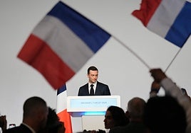 El derechista Bardella, acusado de contratar un 'entrenador político' con fondos europeos